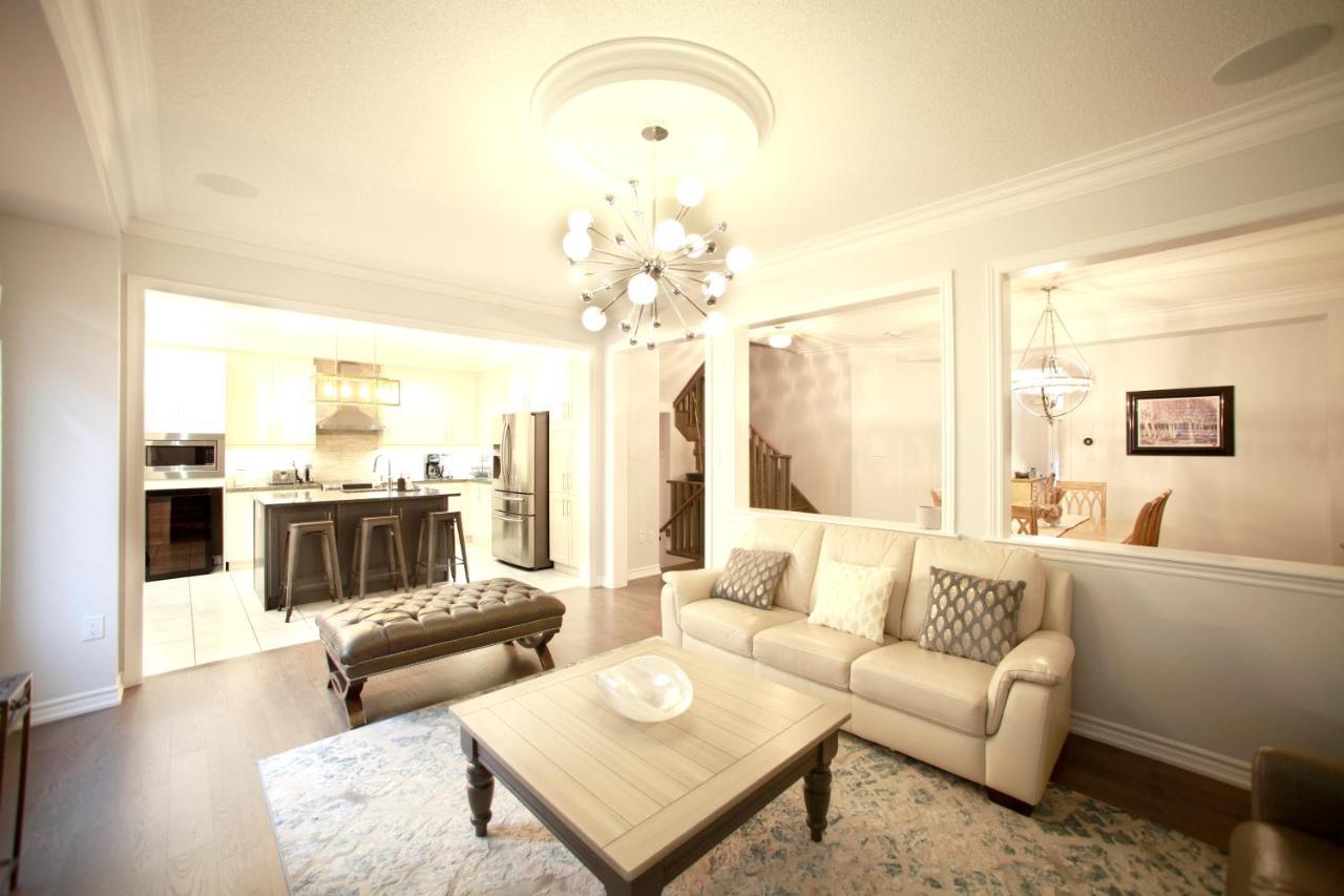 Beautiful 4 Bedroom Upper Unit Of Home, No Shared Spaces Georgetown Exterior photo