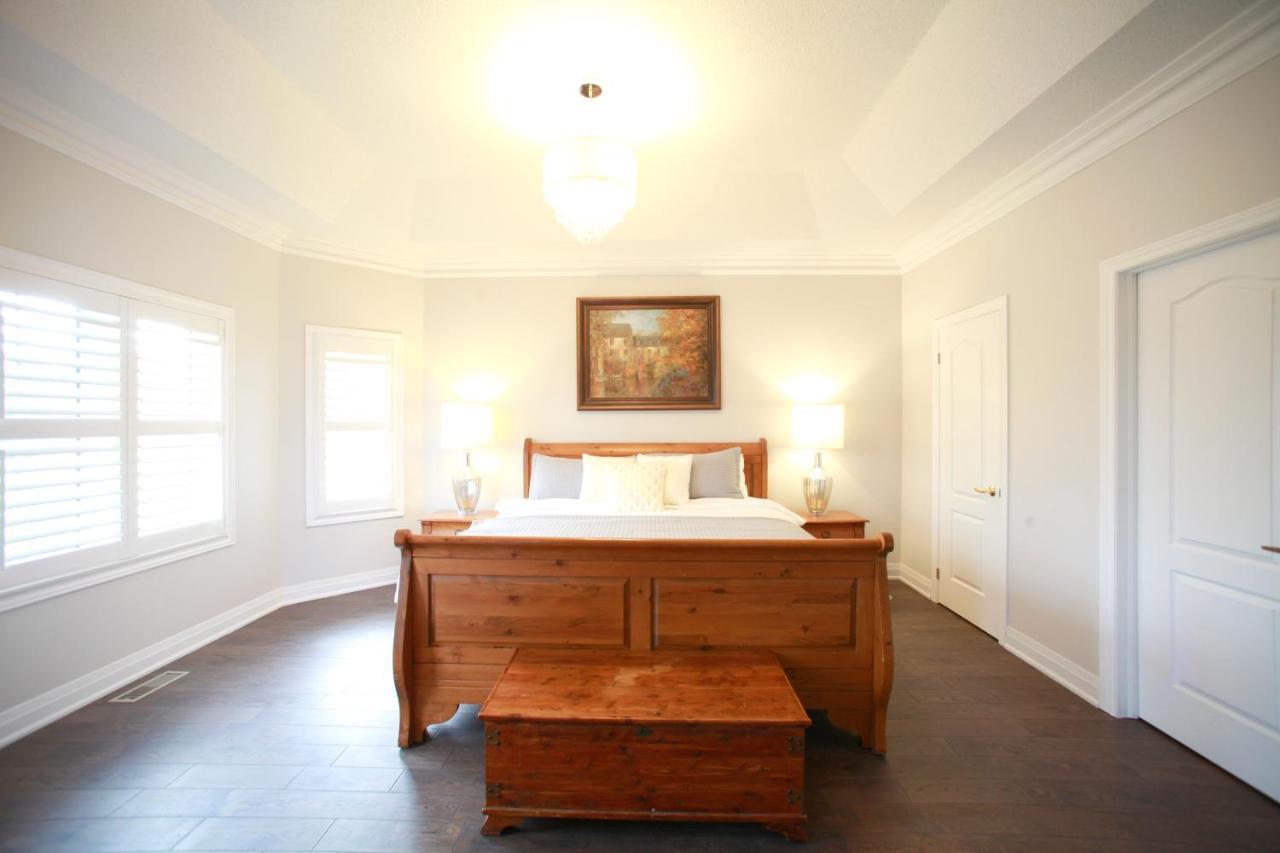 Beautiful 4 Bedroom Upper Unit Of Home, No Shared Spaces Georgetown Exterior photo